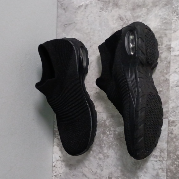 Womens Size 9.5 Non Slip Comfortable Orthopedic Sneakers with Arch Support Black - Picture 7 of 9